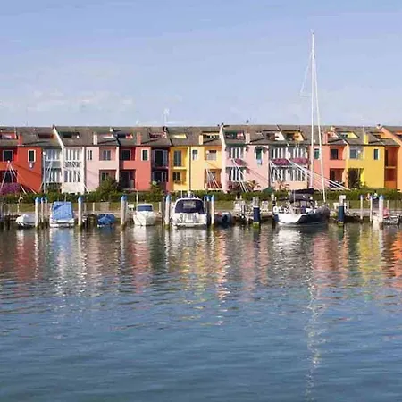 Super Cozy Flat With A Wide Terrace - Beahost Apartment Porto Santa Margherita di Caorle