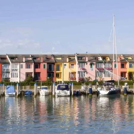 Super Cozy Flat With A Wide Terrace - Beahost Apartment Porto Santa Margherita di Caorle