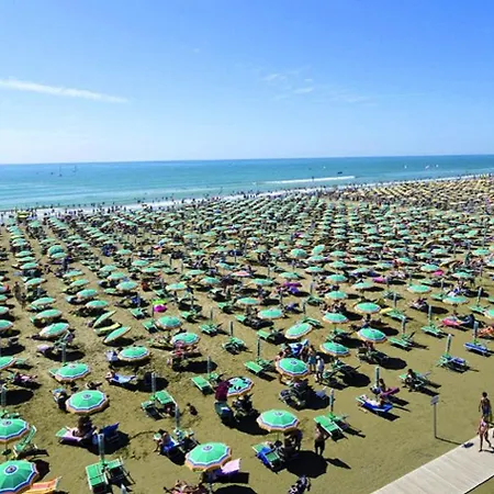 Super Cozy Flat With A Wide Terrace - Beahost Porto Santa Margherita di Caorle