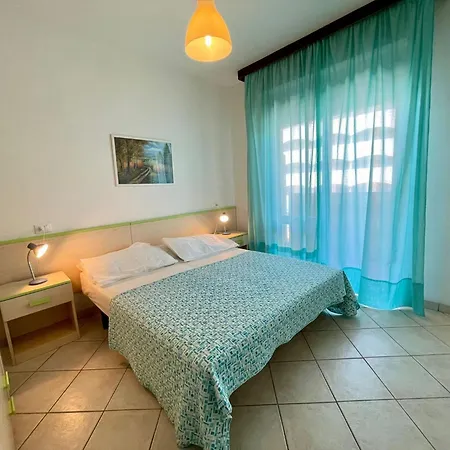 Super Cozy Flat With A Wide Terrace - Beahost Apartment *